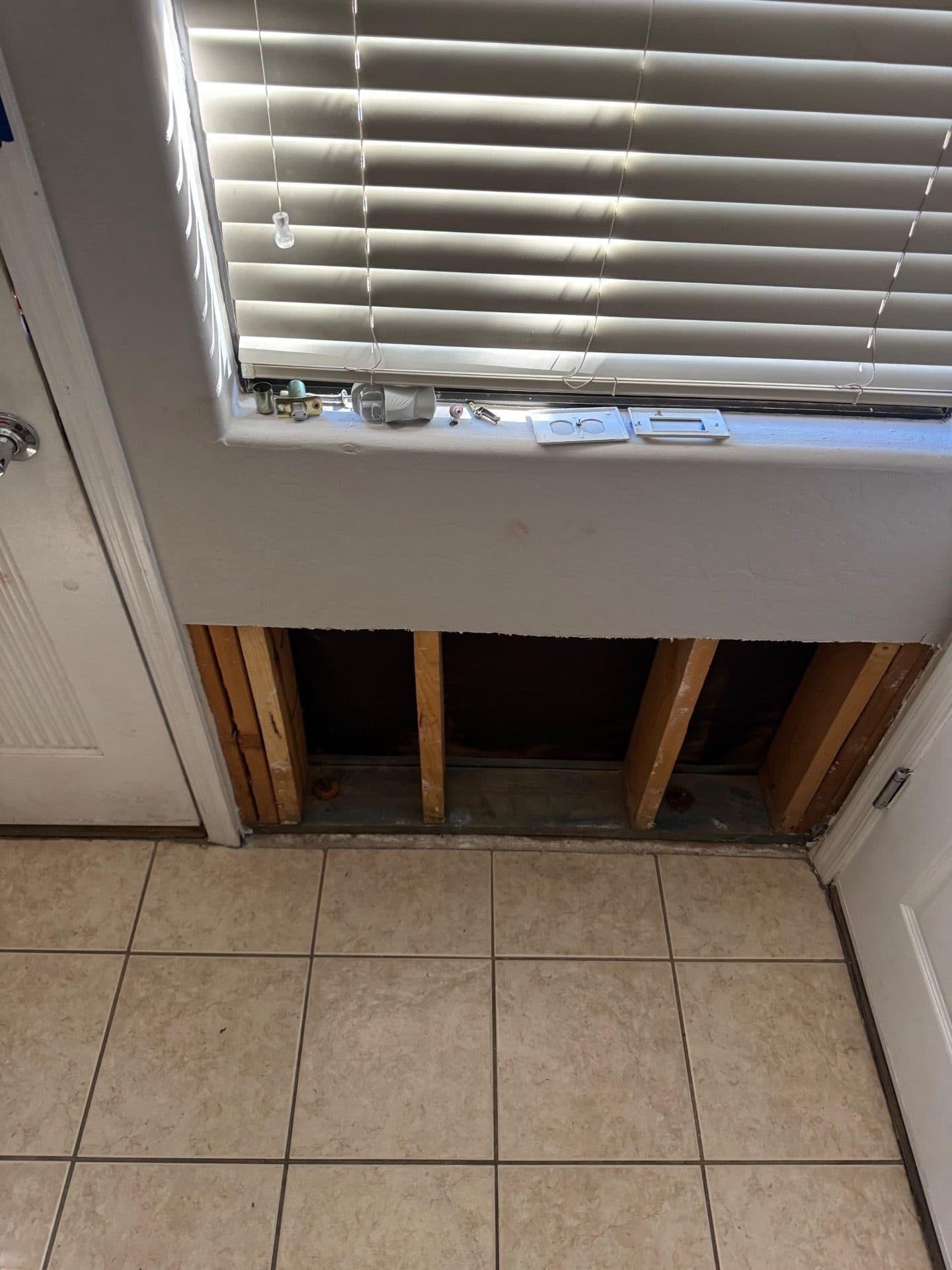 Gallery photos for Garage Restoration After Water Damage: Image #3