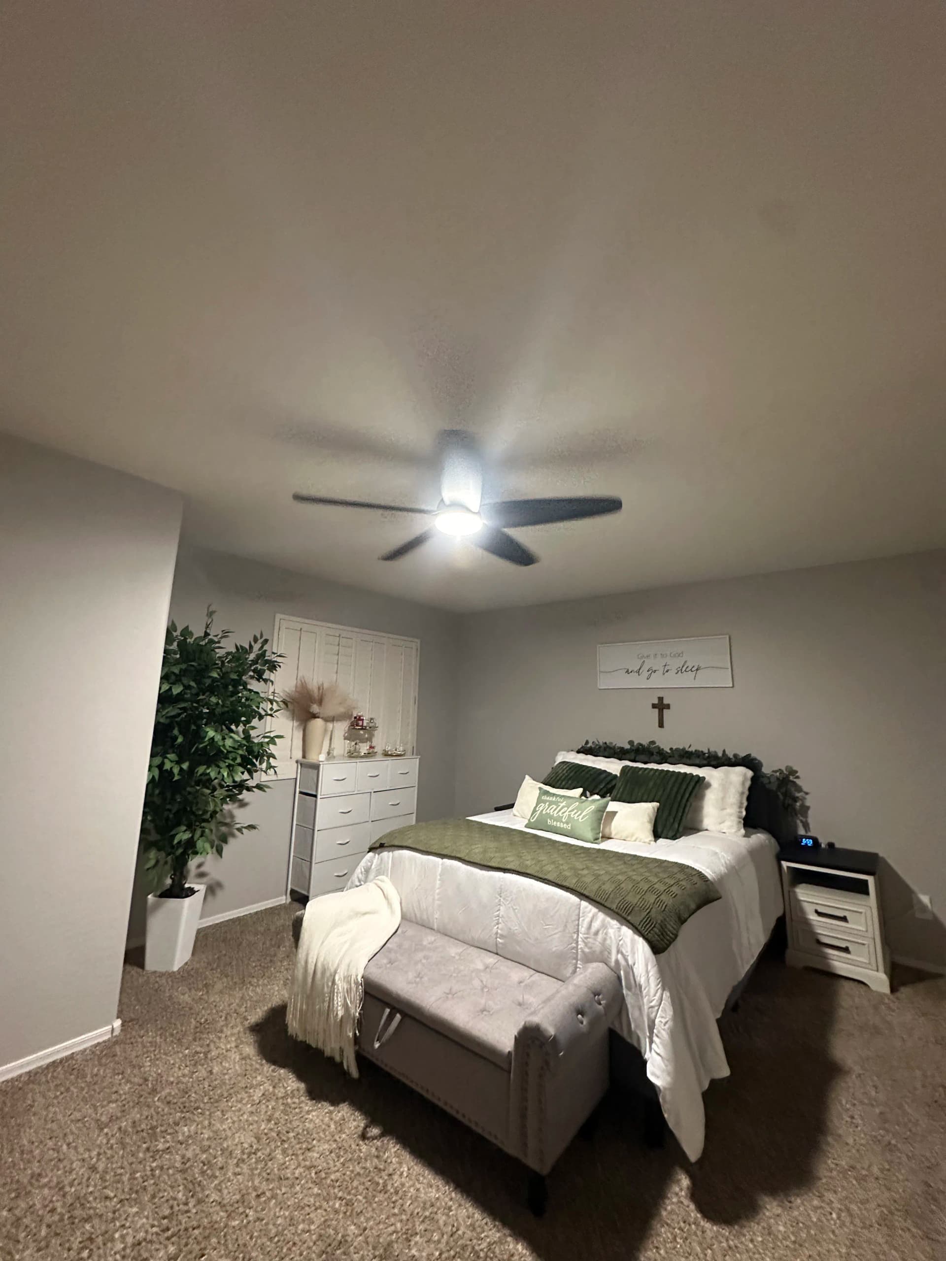 Gallery photos for Ceiling Fan Installations That Actually Do the Job: Image #3
