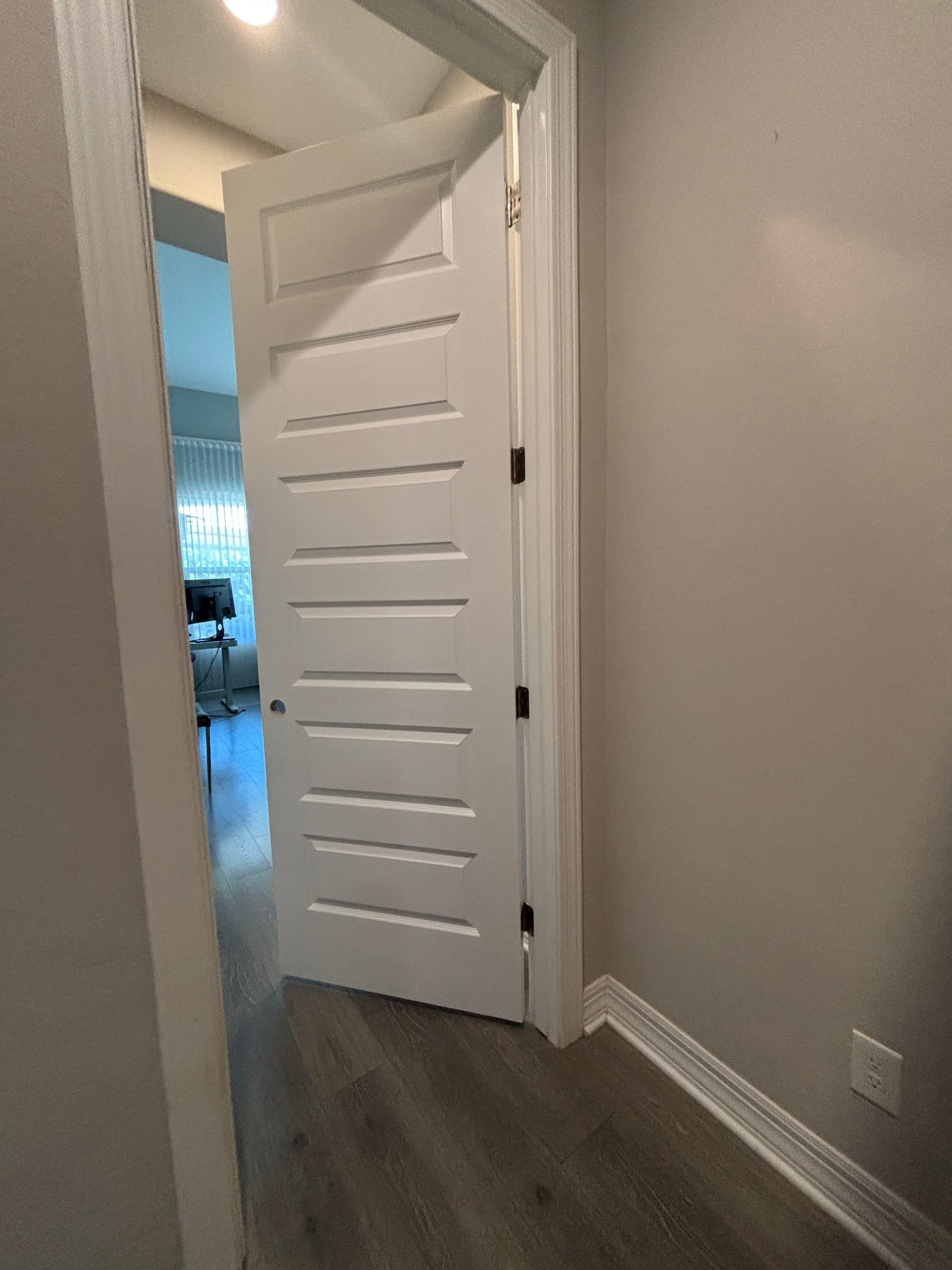 Gallery photos for Interior and Exterior Door Replacements Done Right: Image #2